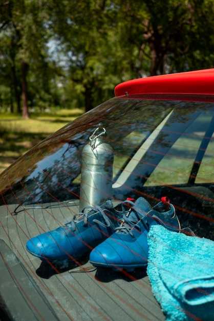 Инструменты и комплектующие для установки багажника