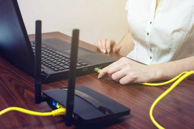 Наличие индикаторов работы и предупреждений